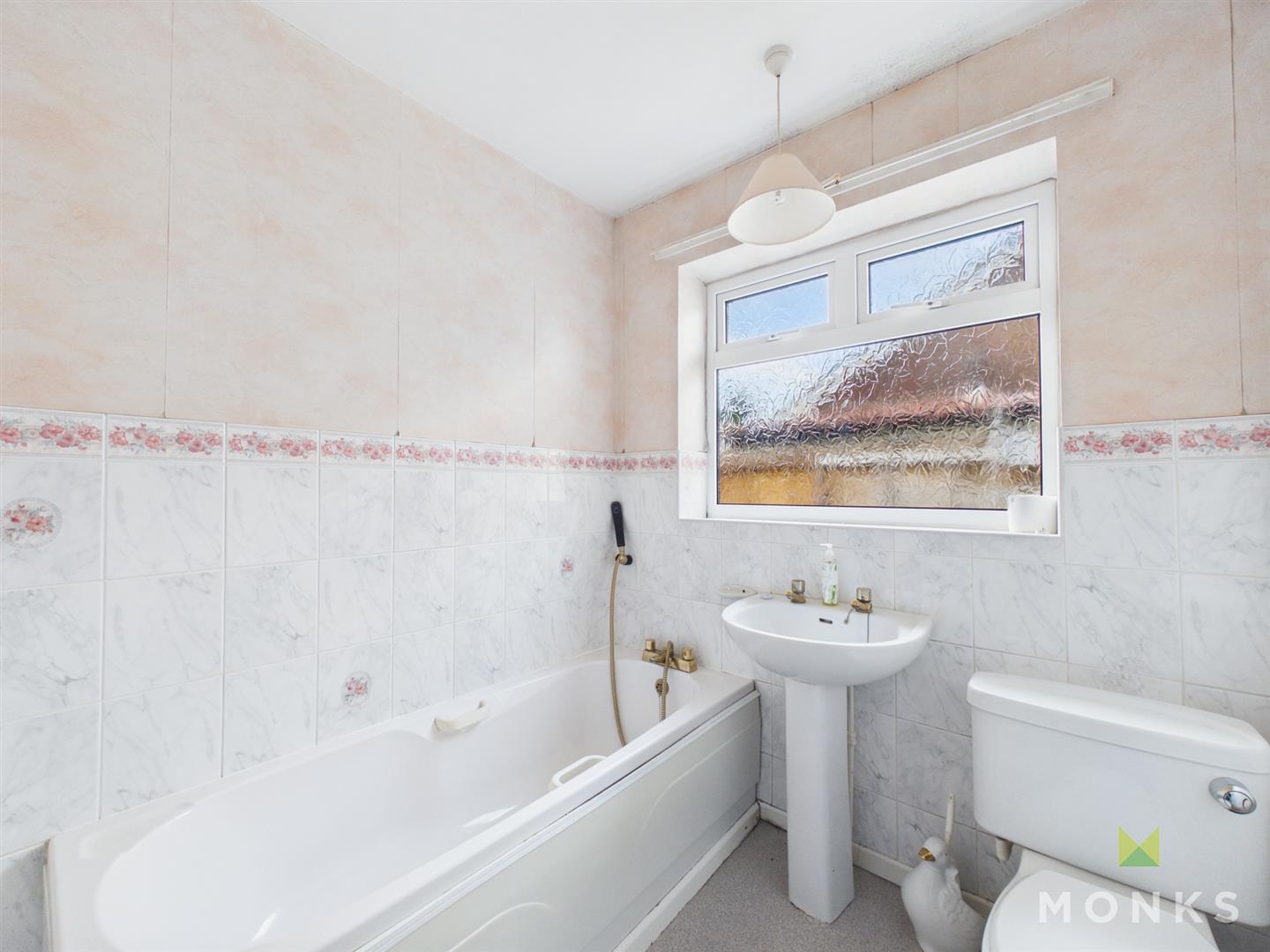 1 Sun Grove, Shrewsbury, SY4 5HH For Sale
